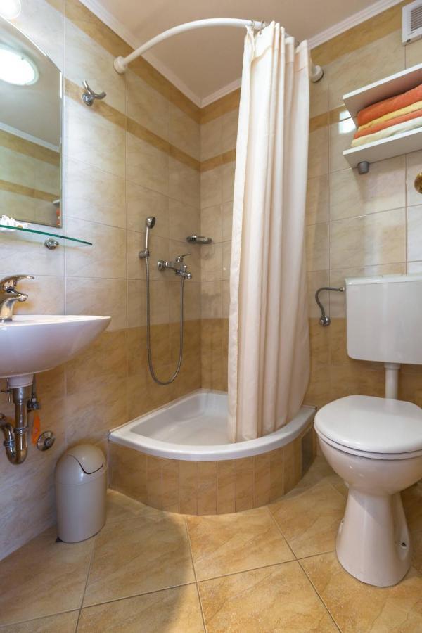Villa Rossa 2 Tučepi Extérieur photo